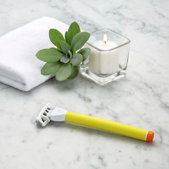 Skintimate Razor & Shaving Cream Bundle - Picture 6 of 6